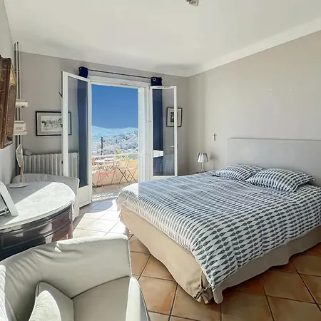 Family House In Quiet And Residential Area בית נופש הייר