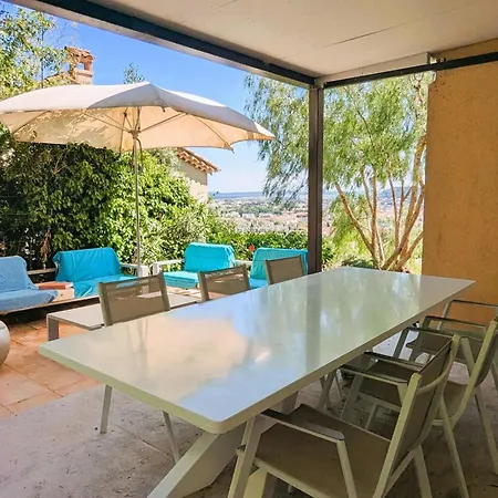 Family House In Quiet And Residential Area