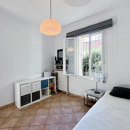 Family House In Quiet And Residential Area *