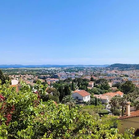 Family House In Quiet And Residential Area * Hyères