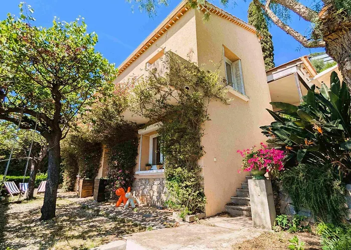 度假居 Family House In Quiet And Residential Area