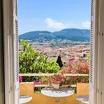 Holiday home Family House In Quiet And Residential Area *