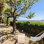 Family House In Quiet And Residential Area Holiday home
