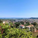 Family House In Quiet And Residential Area * Hyeres